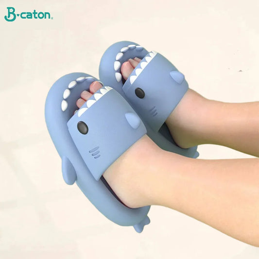 Crestar filles garçons motif requin pantoufles