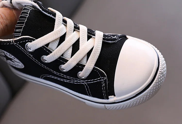 Chaussures en toile mi-hautes pour enfants,